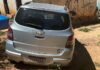Itaperuna – Carro furtado em Rio das Ostras é encontrado abandonado na zona rural